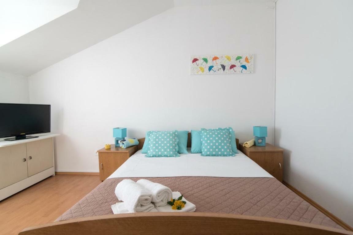 Apartments Petranic Супетар Екстериор снимка