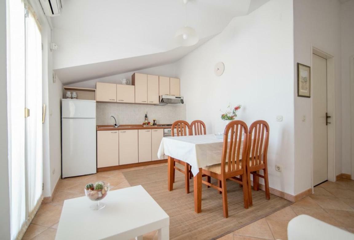 Apartments Petranic Супетар Екстериор снимка